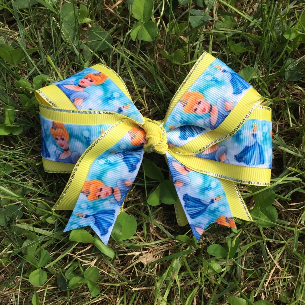 Disney Princess Cinderella‎ Hair Bow